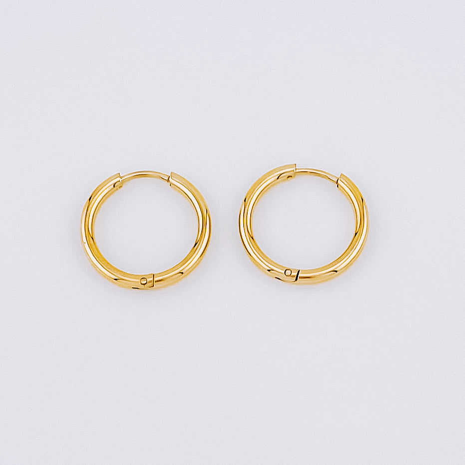 The Everyday Stack — Necklace, Bracelet & Earrings Set